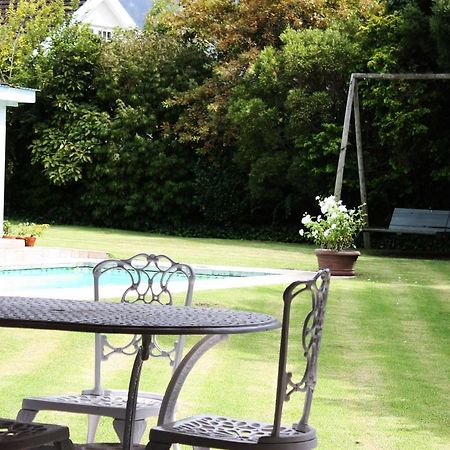 ケープタウン Camelot In Constantia Bed & Breakfast エクステリア 写真