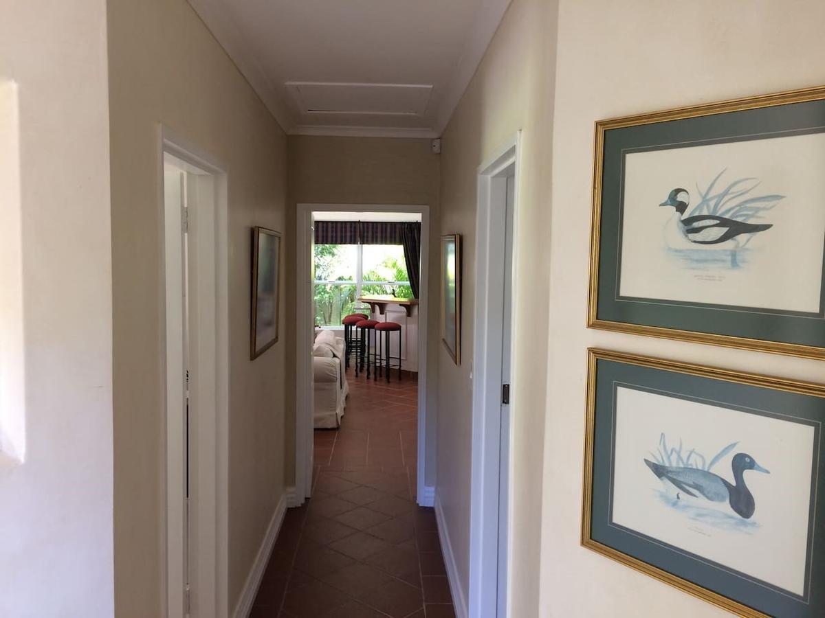 ケープタウン Camelot In Constantia Bed & Breakfast エクステリア 写真